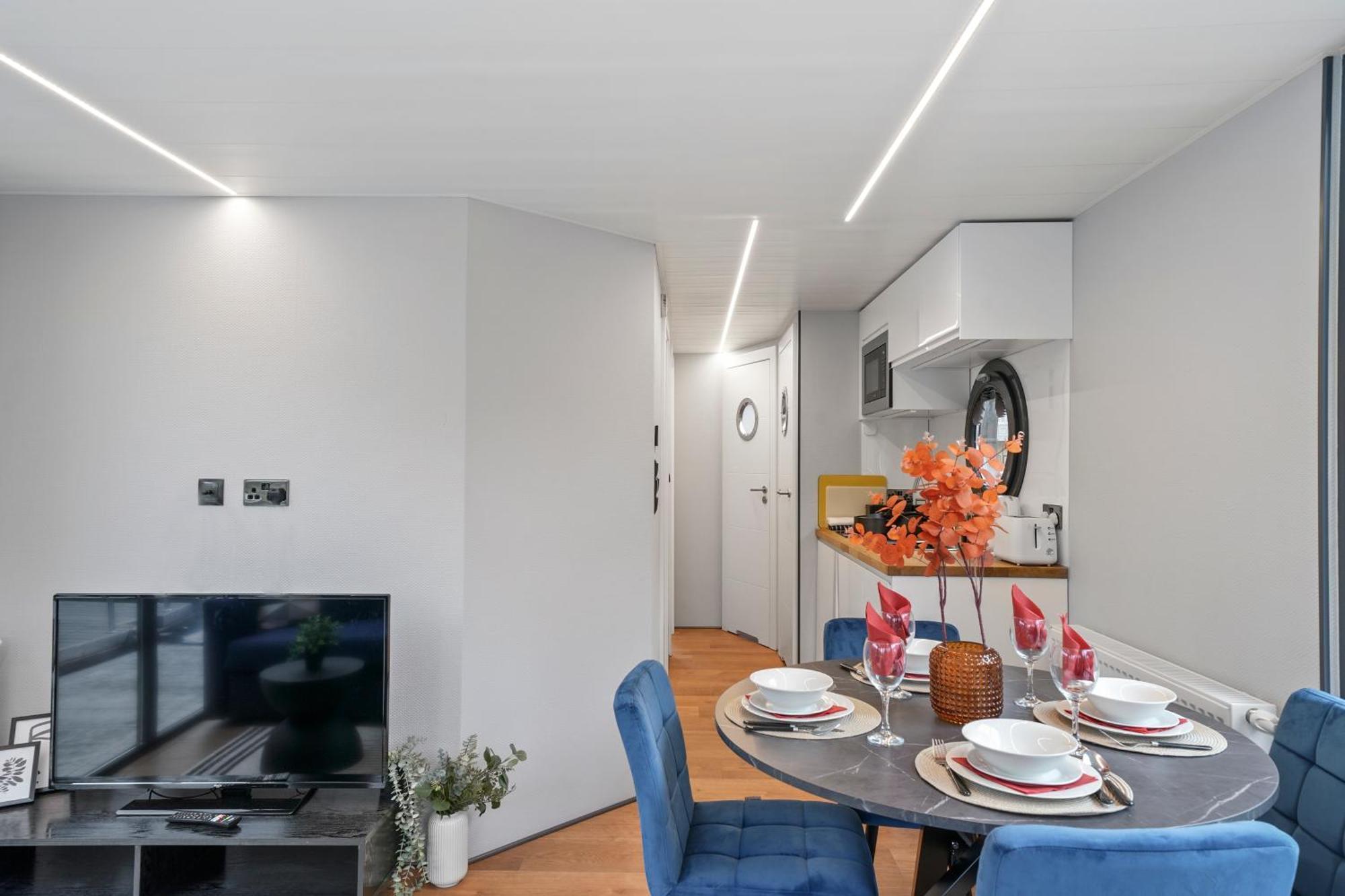 Unique Water Lodge In London - Sleeps 6 Luaran gambar