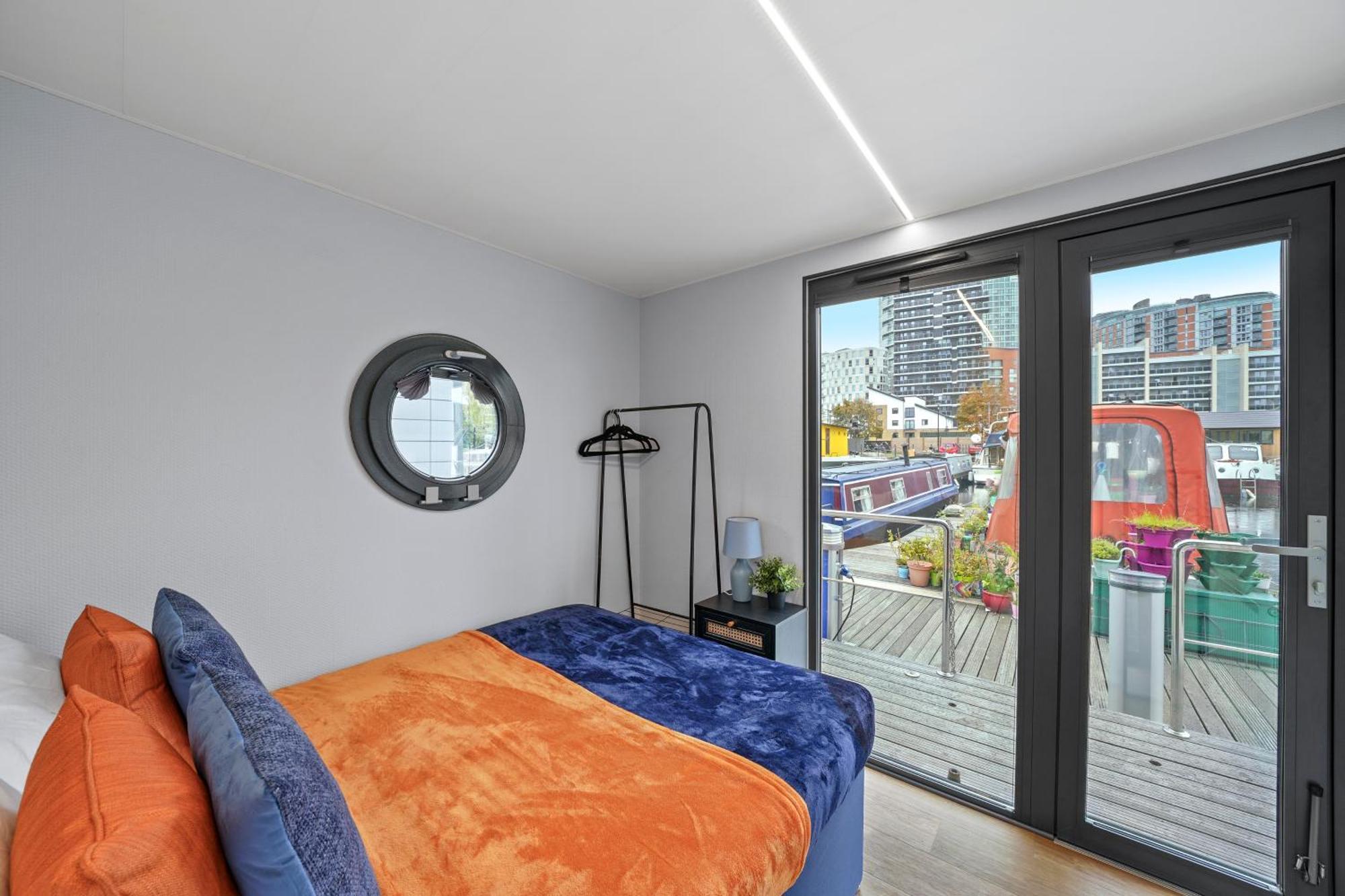 Unique Water Lodge In London - Sleeps 6 Luaran gambar
