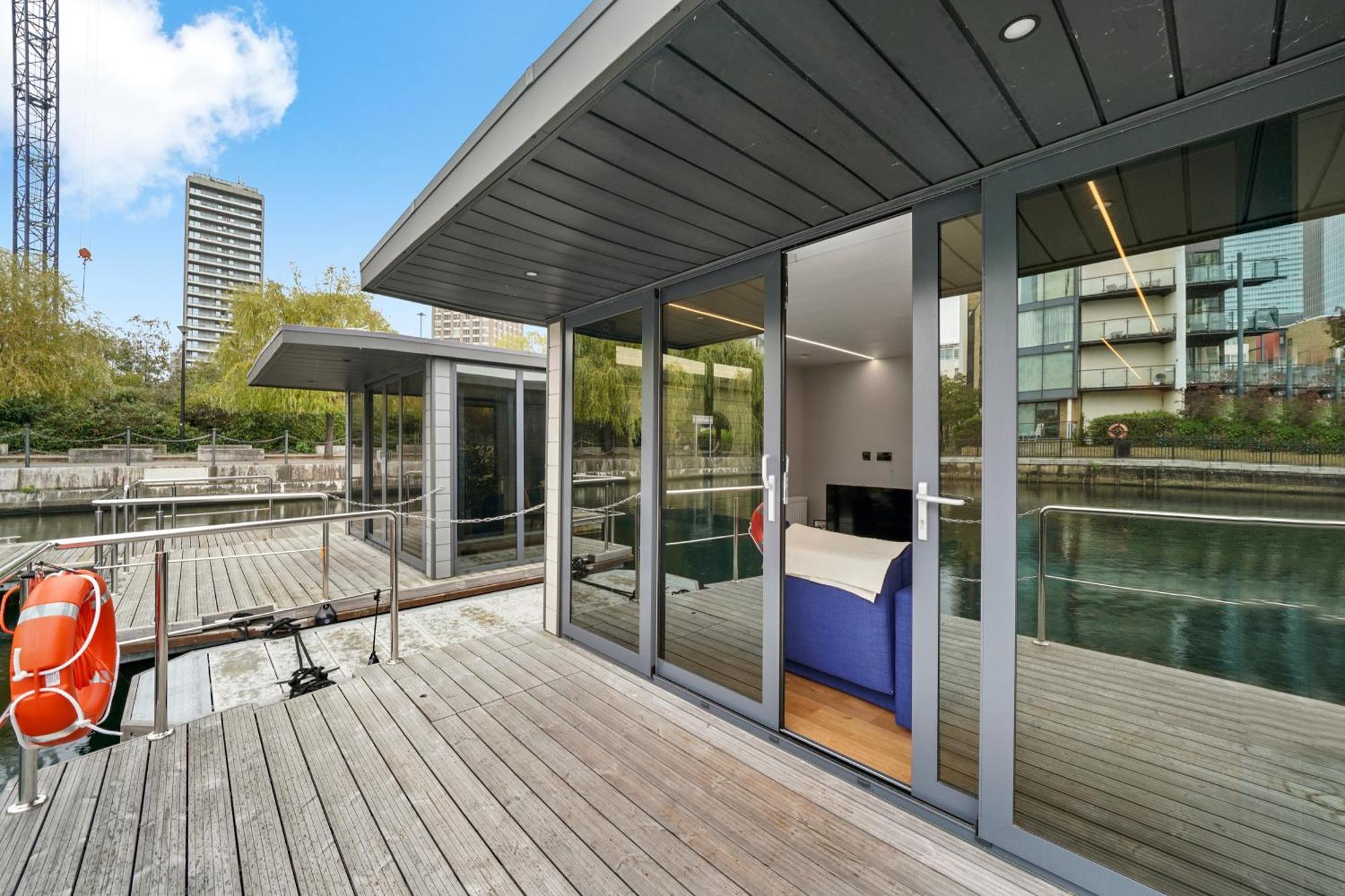 Unique Water Lodge In London - Sleeps 6 Luaran gambar